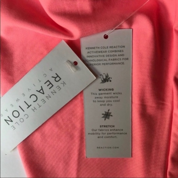 Kenneth Cole Reaction Activewear T-back Tank - Picture 8 of 8